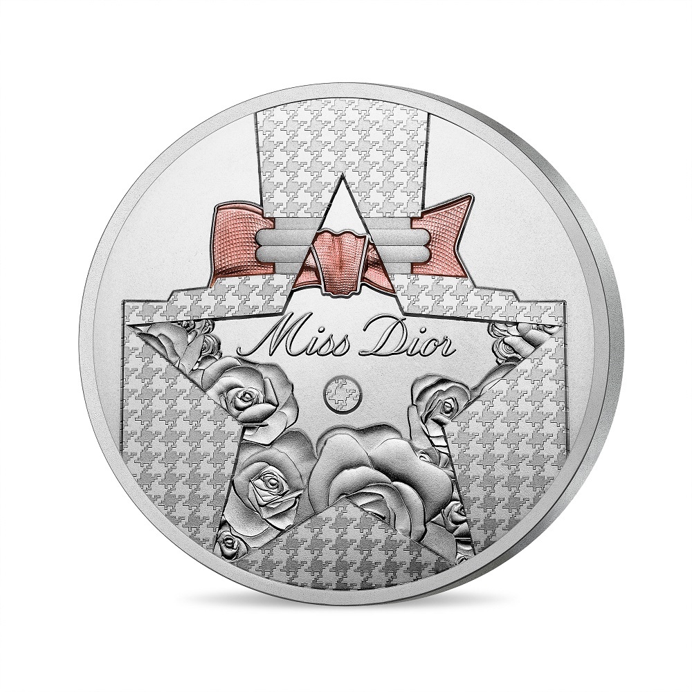 (FMED.MdP.2021.100113608400B0) Silver medal - Dior Reverse (zoom)