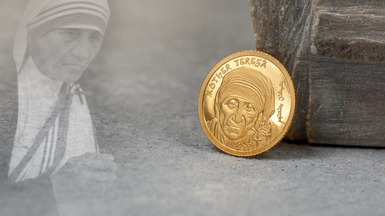 (W151.1000.Tögrög.2022.29795) 1000 Tögrög Mongolia 2022 half gram Proof Au - Mother Teresa (reverse) (zoom)