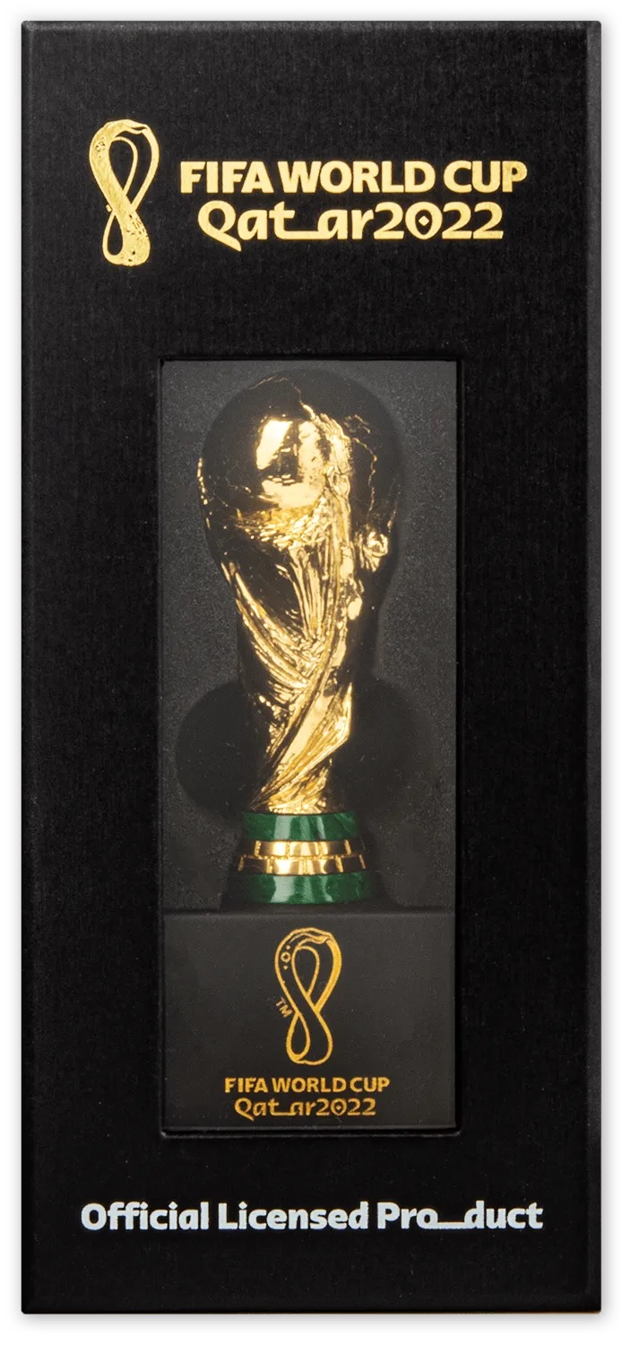 (OA00.Obj.Art.2022.2) FIFA World Cup, Qatar 2022 (1 oz gold trophy replica) (packaging) (zoom)