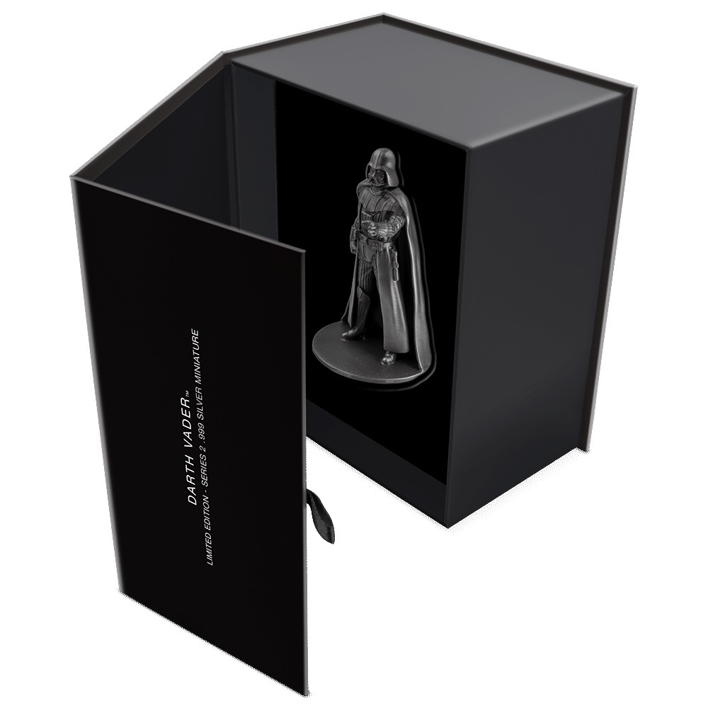 (OA160.Obj.Art.NZ.30-01242) silver miniature - Star Wars Darth Vader (open packaging) (zoom)