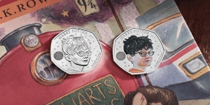 (W185.50.P.2022.UK22HPBC) UK 50 Pence Harry Potter 2022 BU (colour) (blog illustration) (zoom)