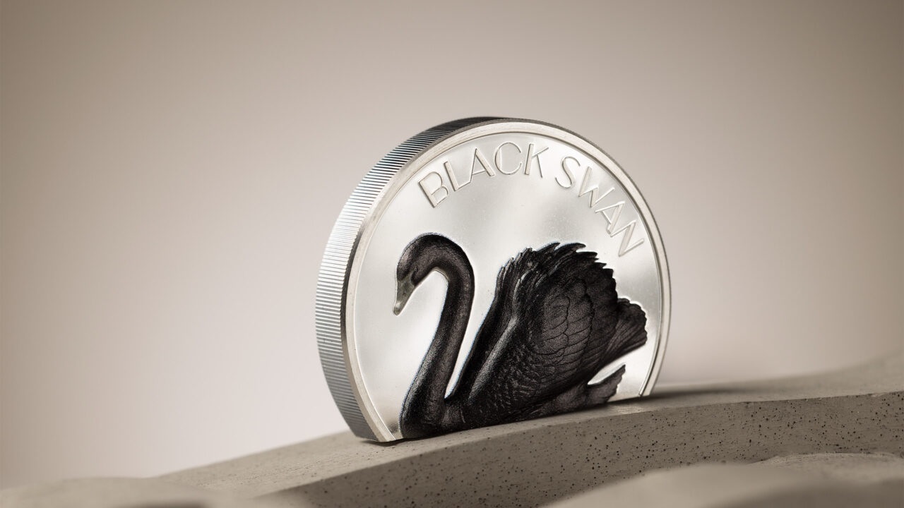 (W099.10.D.2023.30254) Cook Islands 10 $ Black Swan 2023 - Black Proof Ag Reverse (blog illustration) (zoom)