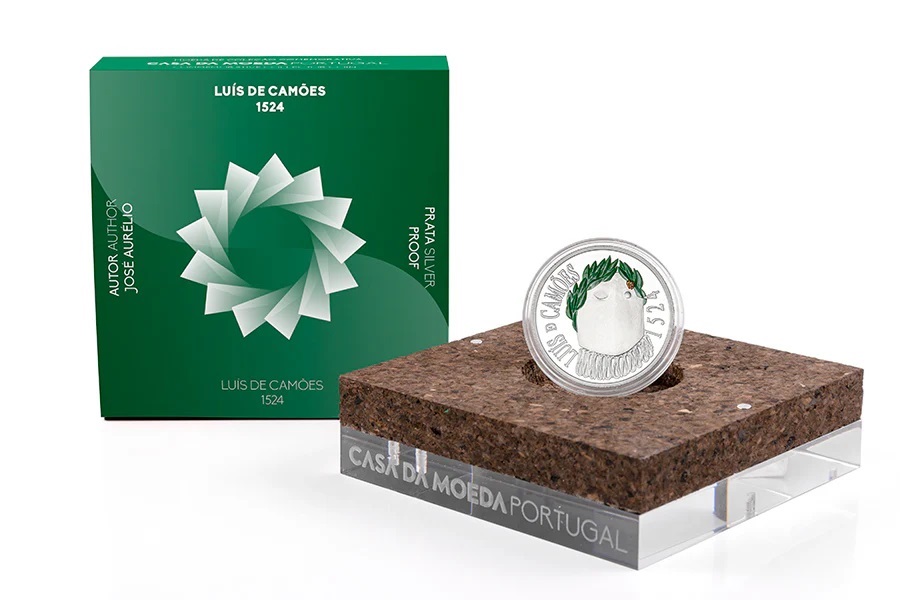 (EUR15.Proof.2024.1026447) 5 € Portugal 2024 Proof silver - 500 years of the birth of Luís de Camões (packaging) (zoom)