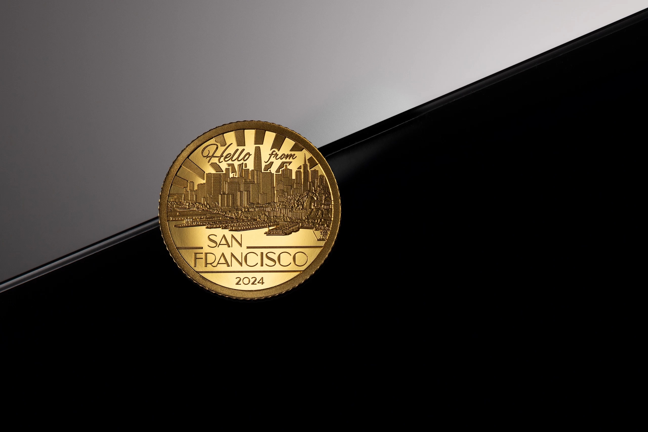 (W099.5.D.2024.30531) Cook Islands 5 Dollars San Francisco 2024 - Proof gold (blog illustration) (zoom)