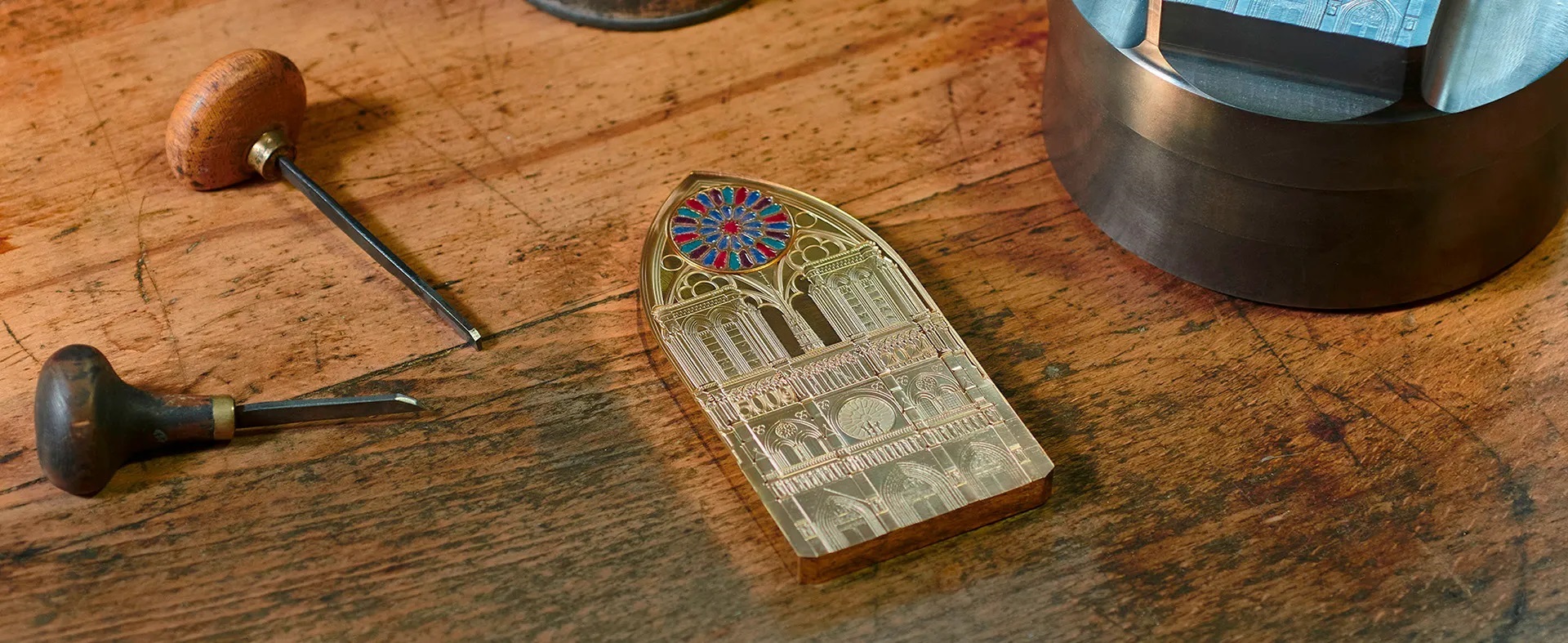 (EUR07.Proof.2024.10041389150000) 5000 € France 2024 Proof Au - Reopening of Cathedral Notre-Dame de Paris (blog) (zoom)