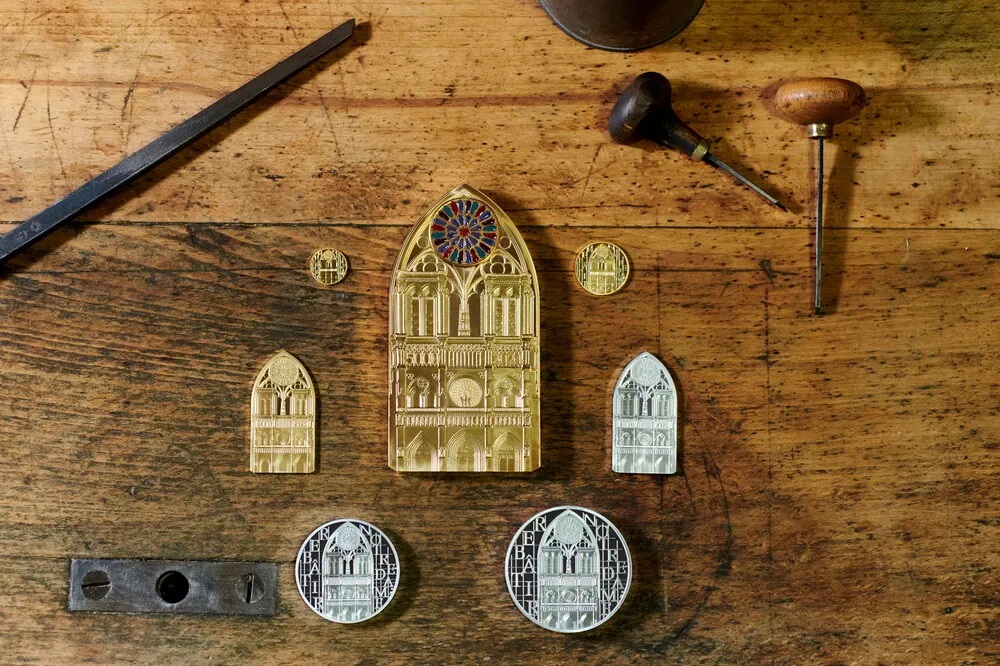 (EUR07.Proof.2024.10041389150000) 5000 € France 2024 Proof gold - Reopening of Cathedral Notre-Dame de Paris (blog) (zoom)